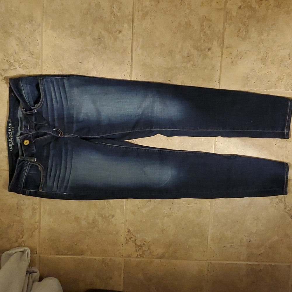 AE Jeggins